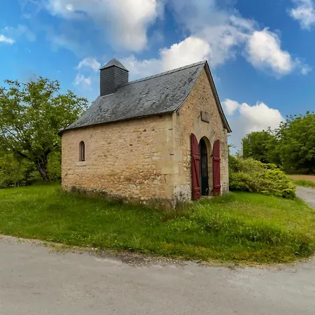 Du Lavoir Dom wakacyjny Cherveix-Cubas